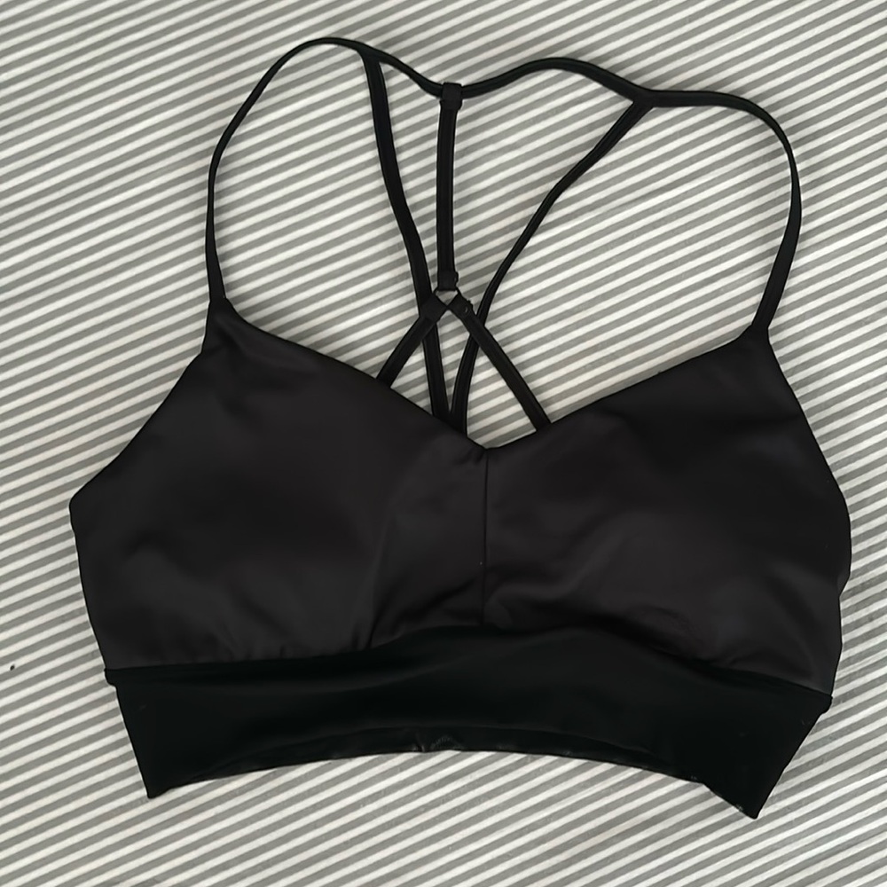 Alo sport bra